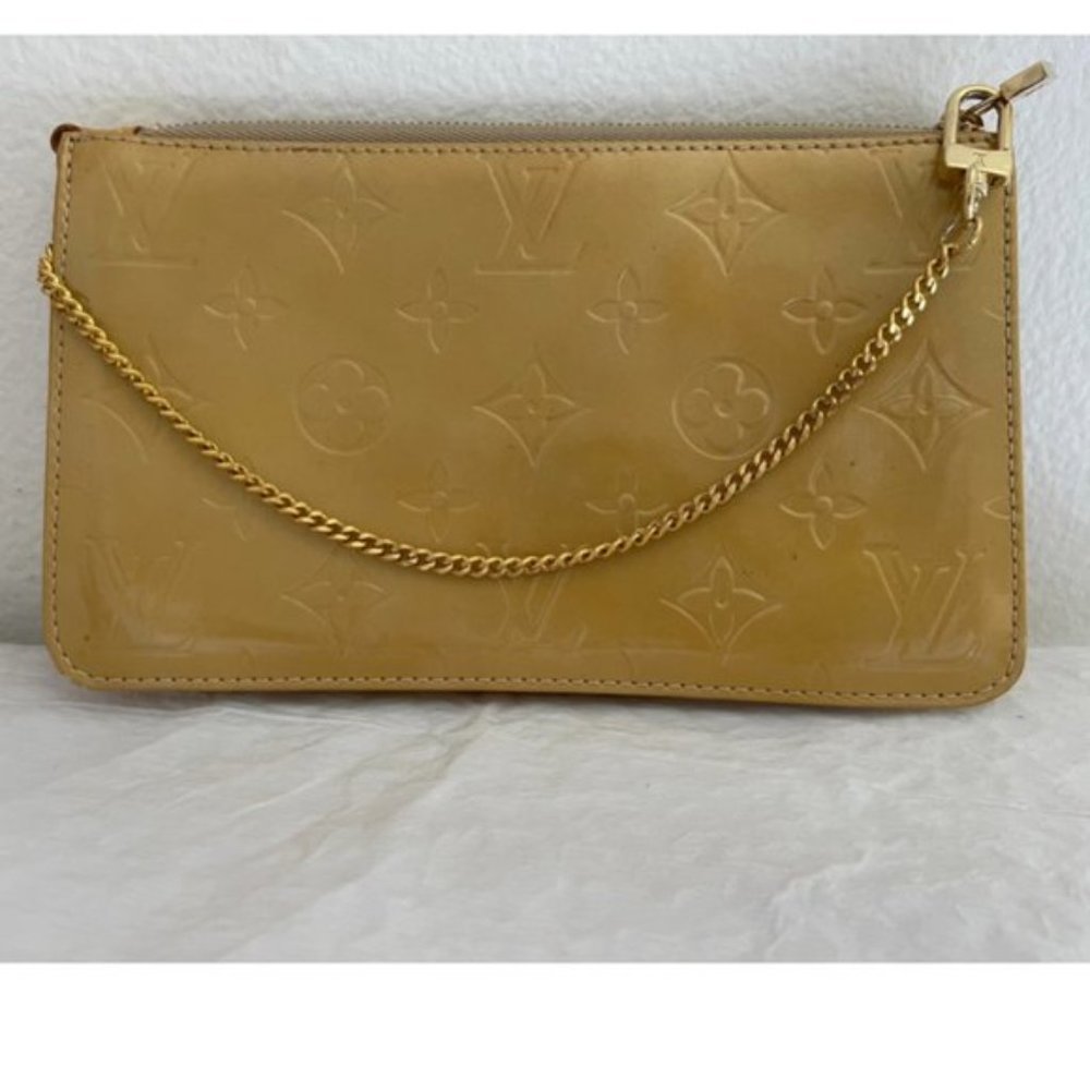 Louis Vuitton Lexington Pochette Monogram Vernis leathher